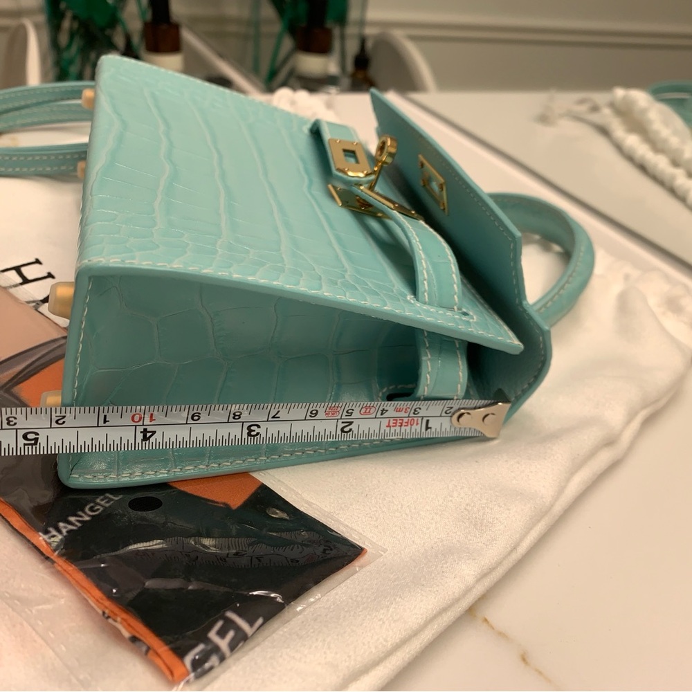 Crocodile Embossed Turquoise Handbag - Picture 6 of 6